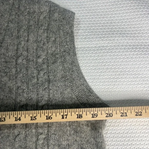 Vintage Jantzen Mens Sz M Gray Cable Knit Button Front Sweater Vest Made in USA - Picture 5 of 7